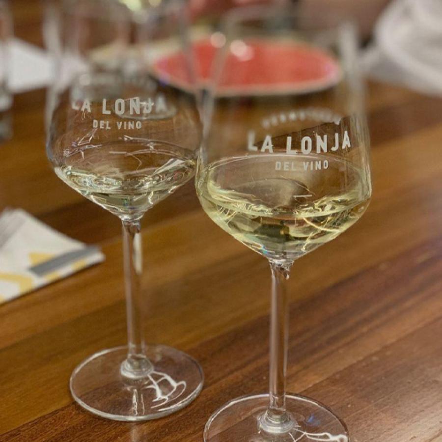 Gastroestrella22-Carruseles-LONJA-VINO-3.jpg